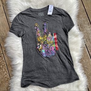 Peace & Love tshirt